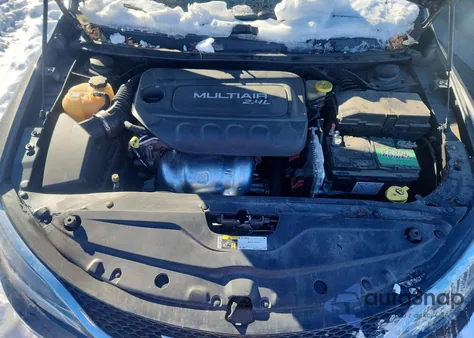 2016 Chrysler 200 Limited из США, поврежденный, VIN 1C3CCCAB6GN134048